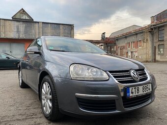 Volkswagen Jetta 1.6 FSi 85 kW, 2007, ČR, 2.maj 181000 km - 5