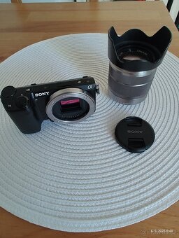 Sony NEX-5R - 5
