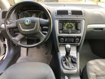 Škoda Octavia 2 Elegance 1.4TSI 90kW benzín, facelift - 5