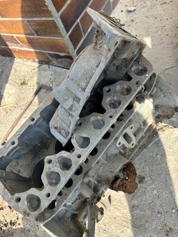 Blok motoru Škoda 105 - 5