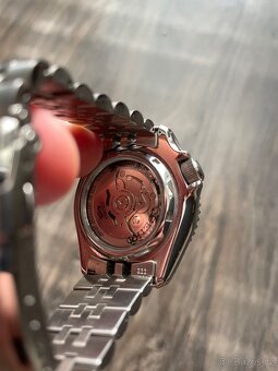 Seiko 5, GMT - 5