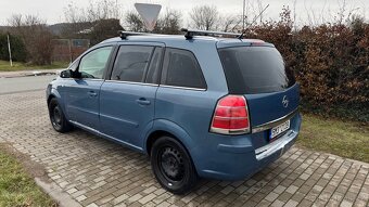 Opel Zafira 1.6 16V 77kW LPG 7MÍST nová STK - 5