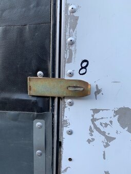 prodám karavan bez tp č .8 - 5