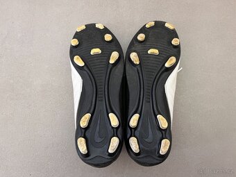 Kopačky vel. 37,5 v záruce do 10/2026 Nike JR PHANTOM - 5