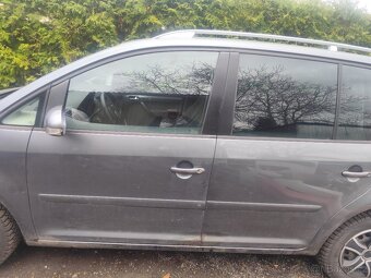 VW Touran 2.0TDI 100kw - veškeré náhradní díly z vozidla - 5