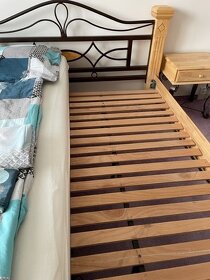 MASIV + kování, manželská postel, noční stolky set - 5
