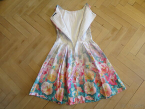 Dámské letní květované šaty zn. Orsay - 5