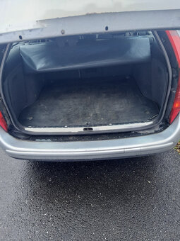 Prodám Citroën C5 kombi 2.0 HDI v používání od 2003 - 5