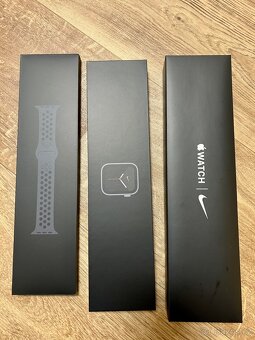 Apple Watch SE Nike - 5