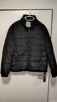 Bunda prošívaná Moncler. - 5