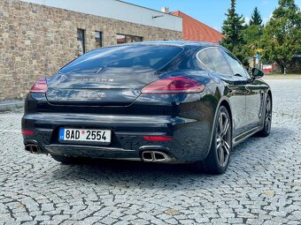 Porsche Panamera - 5