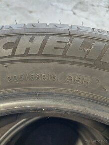 205/60 R16 - 5