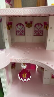 Velký zámek pro princezny playmobil 70447 - 5