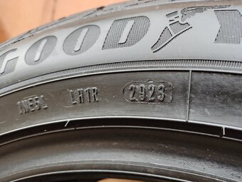 225/55 r18 zánovní zimní 8 mm 2023 - 5