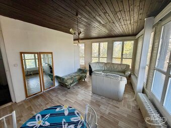 Pronájem 1+kk, 40 m² – Luxusní dům se zahradou, bazénem a vý - 5