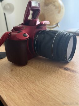 Canon EOS Rebel T3 - 5