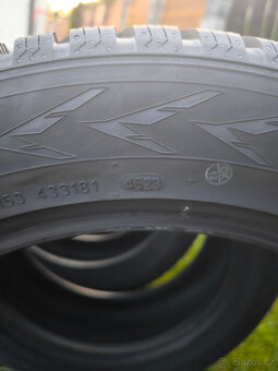 Celoroční pneu Nokian SeasonProof1 225/55 R18 - 5