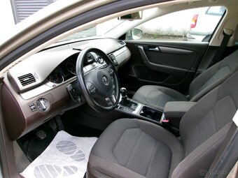Passat Combi 2,0TDi Comfortline,NAVI, AUT.KLIMA - 5