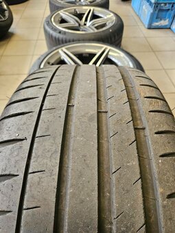 Prodám alu disky Mercedes Benz Amg GT63 20" + pneu Michelin - 5
