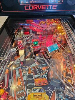 Pinballový automat Bally Pinball Corvette ve skvělém stavu - 5