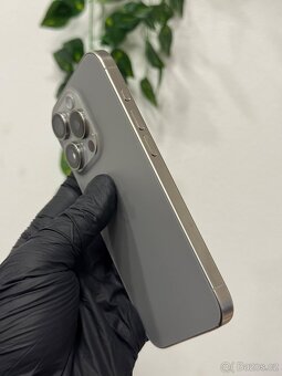 iPhone 15 Pro 256GB (eSim) - 100% baterie - 5