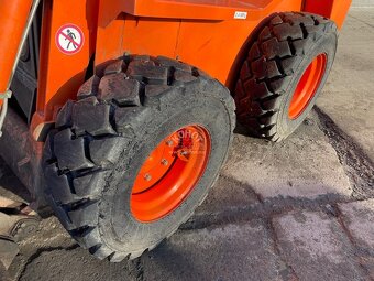 smykem řízený nakladač LOCUST 753 power speed+ - 5