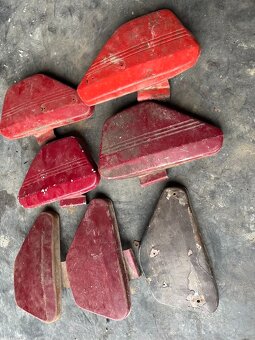 Predám kastlíky schránky, boční kryty JAWA 350/634 - 5