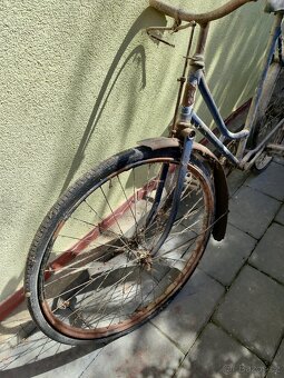 Retro staré kolo stadion - 5