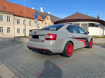 Octavia 3 Rs 2.0 tsi - 5