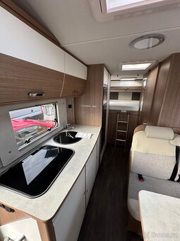 Autokaravan Carado A464, Alkovna, rychlost sleva - 5