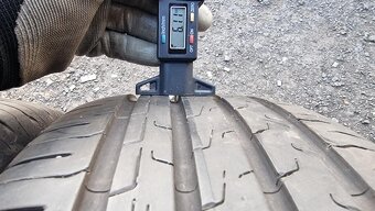 Letní pneu 215/55/17 Continental - 5