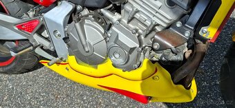HONDA CB600F HORNET (2001) - 5