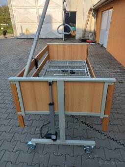 Elektricky zdravotní polohovací postel - 5