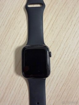 Prodám iPhone 12 pro max. Watch 5 series 45mm - 5