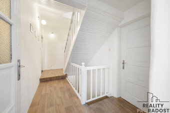 Prodej rodinného domu 164 m2 se dvěma bytovými jednotkami – - 5
