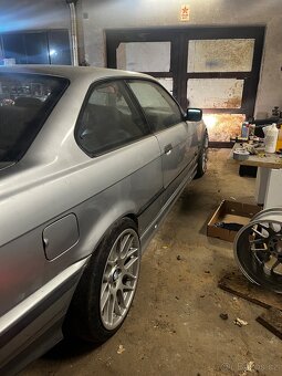 Bmw e36 320i samosvor - 5