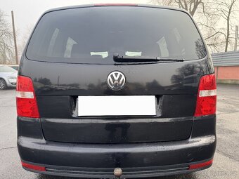 Volkswagen Touran 2.0 TDi FACELIFT MOŽNO NA SPLÁTKY - 5