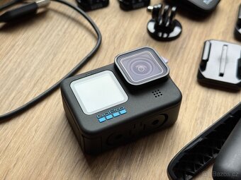 GoPro Hero 11 Black + příslušenství - 5