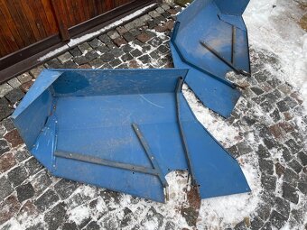 Hranaté blatníky na Zetor 3011 - 5