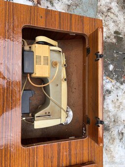 Šicí stroj Veritas - 5