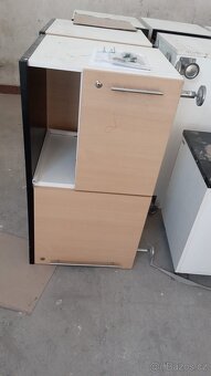 Kancelářský nábytek - 5