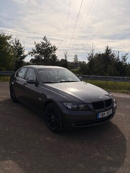 BMW e90 330i - 5