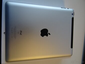 Tablet Apple iPad 3G (3.gen.) - 5