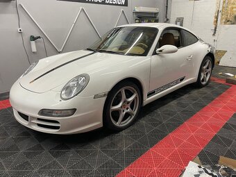 Porsche 911 carrera 997 - 5