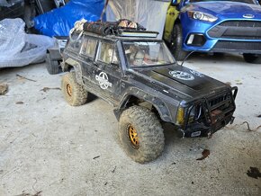 Prodám RC 1:10 Crawler auto na dálkové ovládání - 5