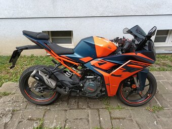 KTM RC 390 quickshifter padáky - 5