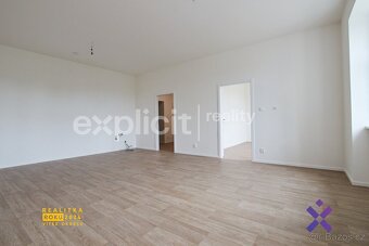 Prodej bytu 3+kk, 78 m2; terasa 143 m2 - Hostovlice - 5