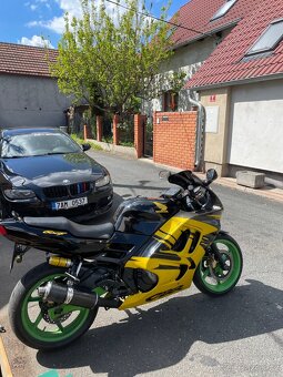 Honda cbr 600f - 5