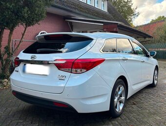 Hyundai I40 1.7 cw Bezklíčové zavírání, Xenon, Navigace, - 5
