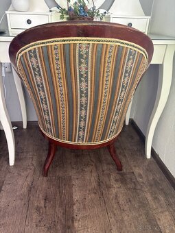 starožitné křeslo - 5